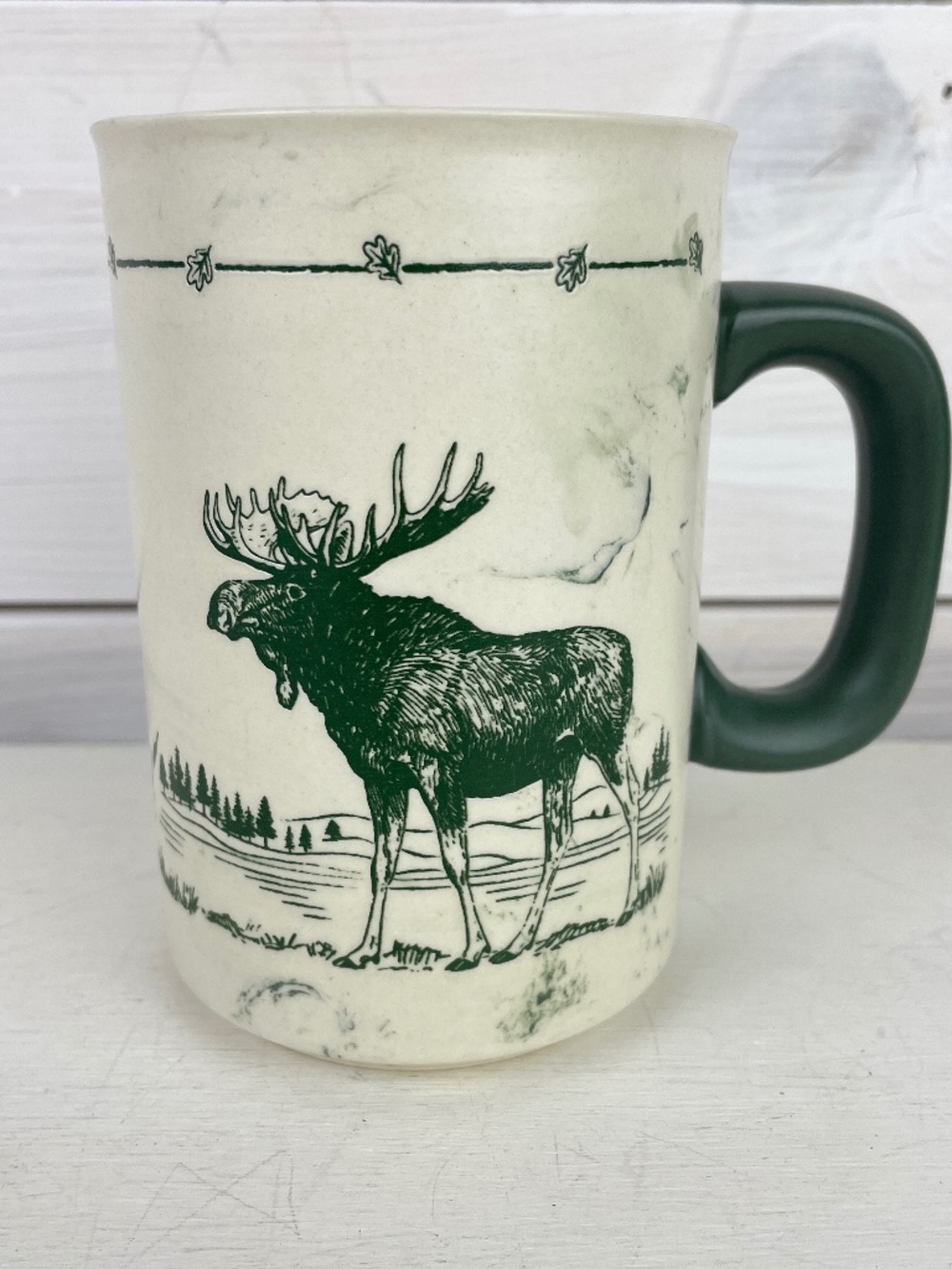 Cape Shore Maine Vacation Classics Oversized Beige Swirl Ceramic Mug Green Moose